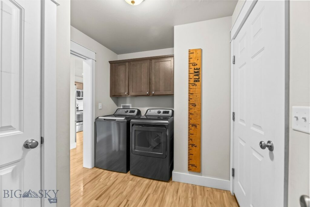 1613 Drummond Boulevard, Belgrade MT 59714