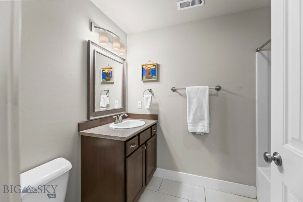 1613 Drummond Boulevard, Belgrade MT 59714