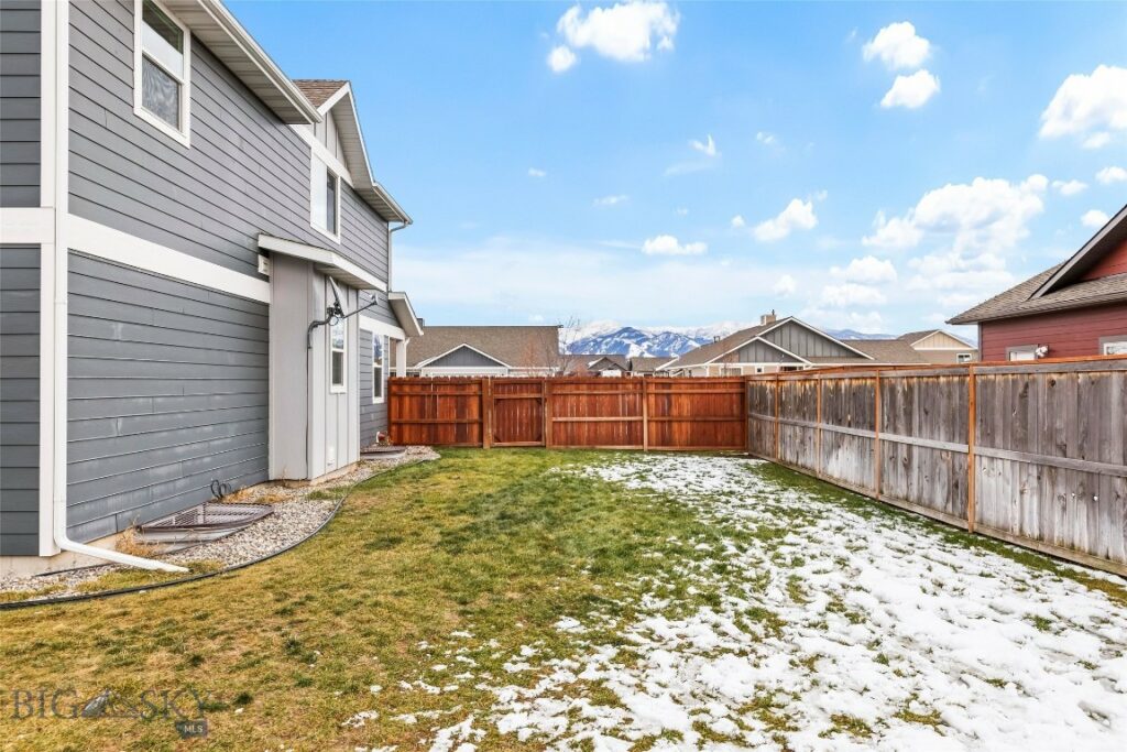 1613 Drummond Boulevard, Belgrade MT 59714