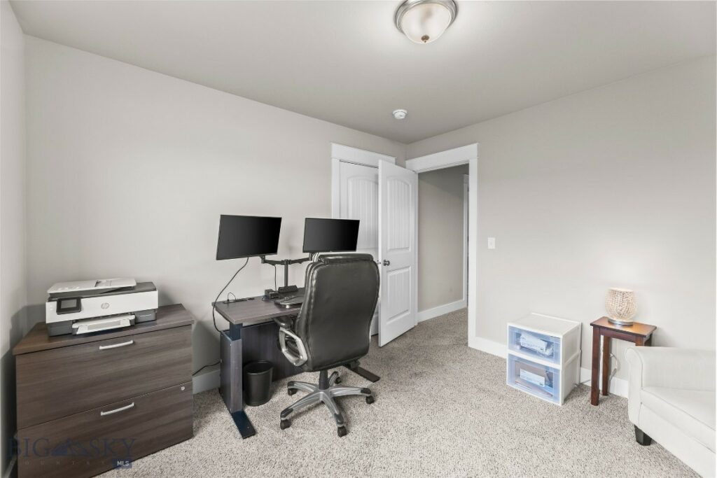 1613 Drummond Boulevard, Belgrade MT 59714