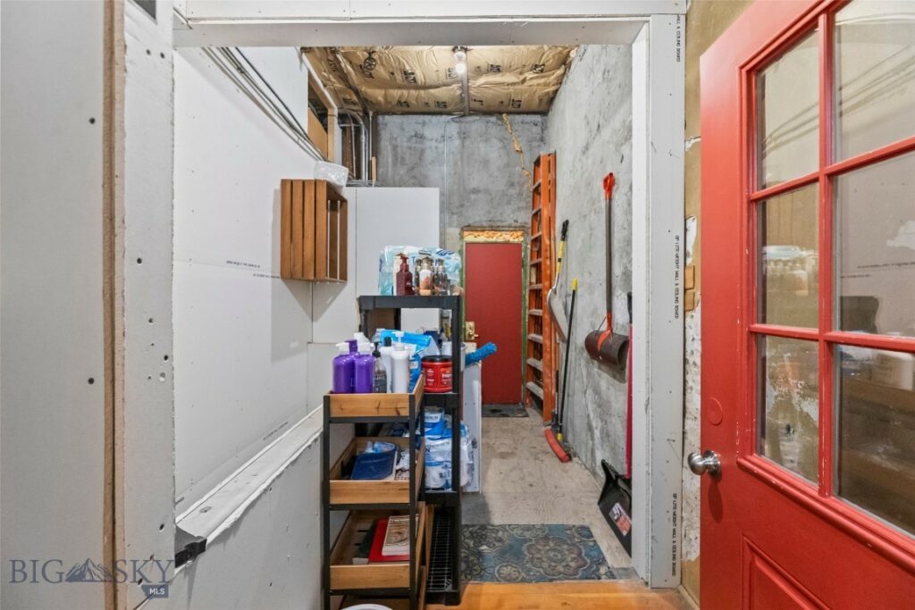 108 N 2nd Street, Livingston MT 59047