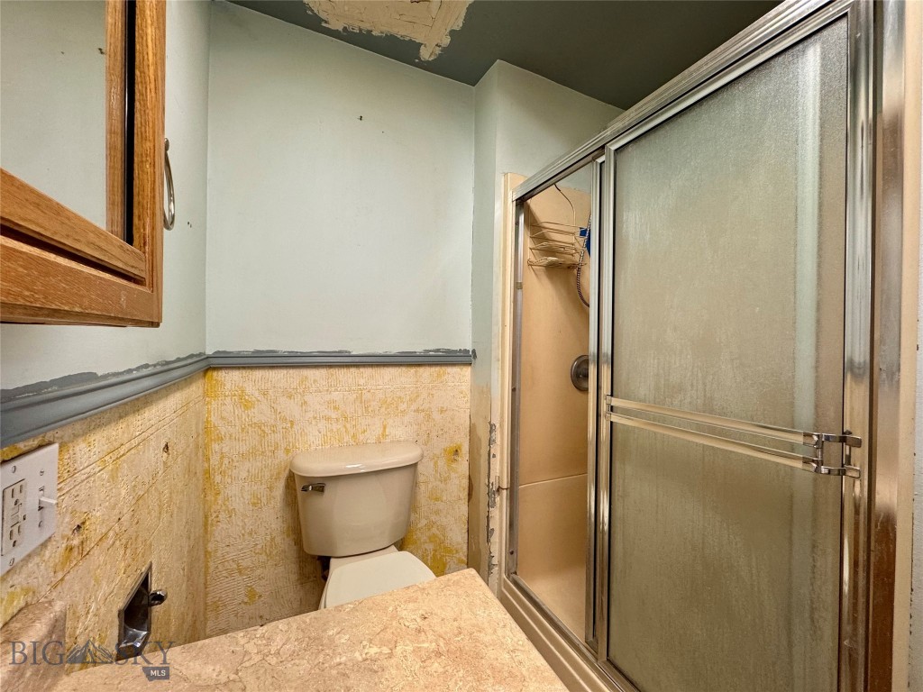 407 N Main St., Livingston MT 59047