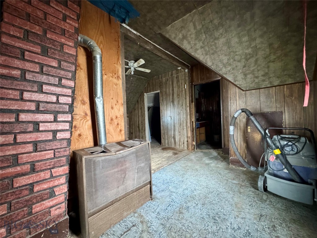 407 N Main St., Livingston MT 59047