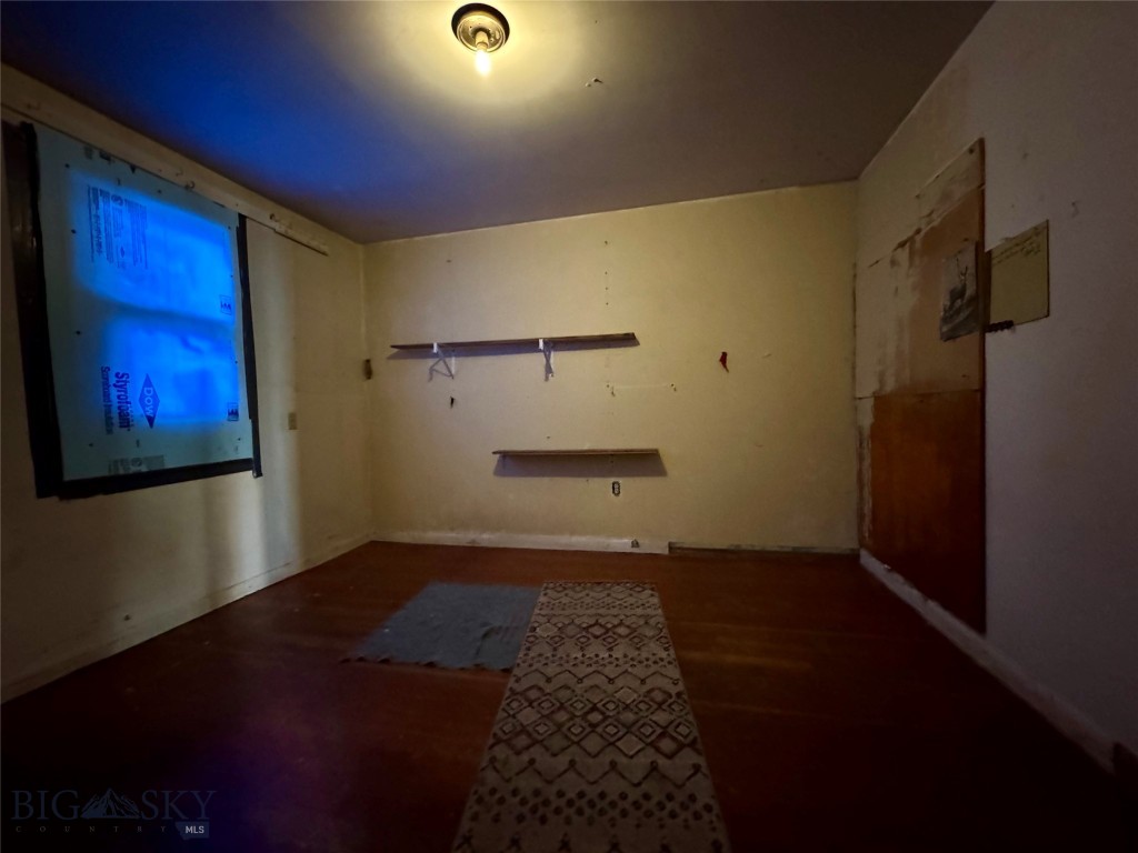 407 N Main St., Livingston MT 59047