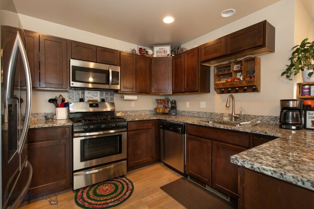 1308 Glider, Belgrade MT 59714