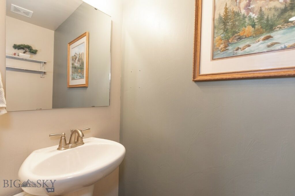 1308 Glider, Belgrade MT 59714