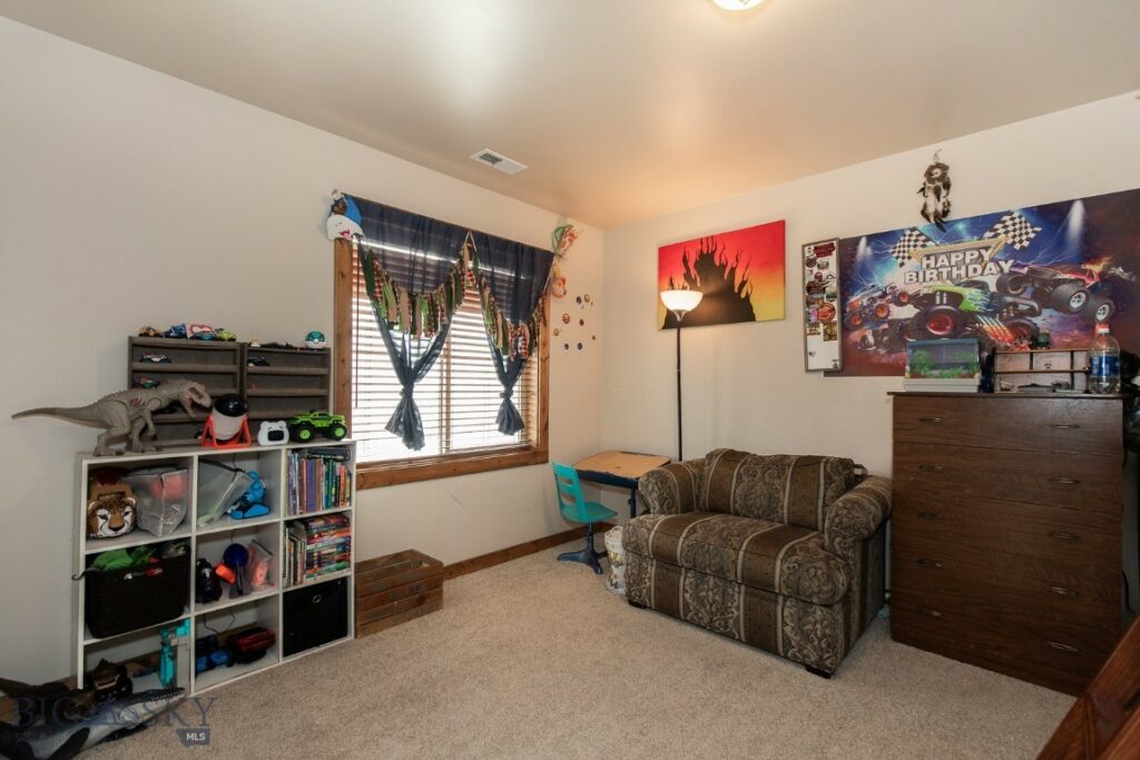 1308 Glider, Belgrade MT 59714