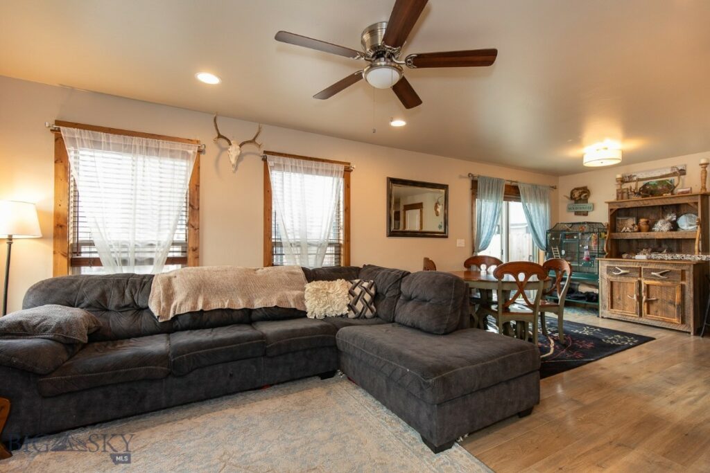 1308 Glider, Belgrade MT 59714