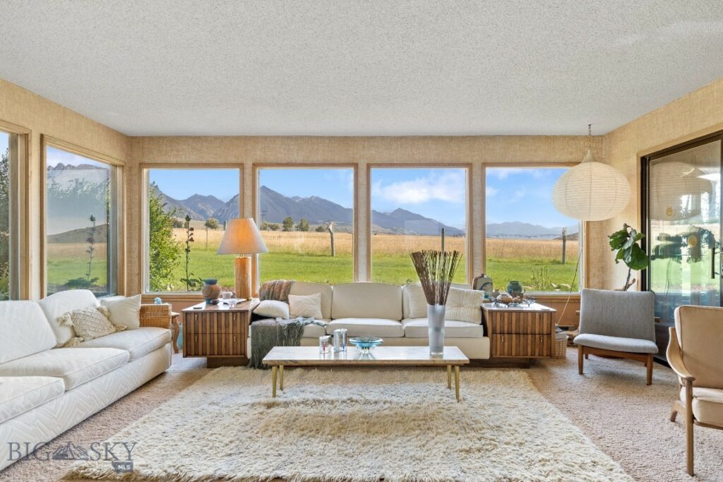 2851 E River Road, Livingston MT 59047