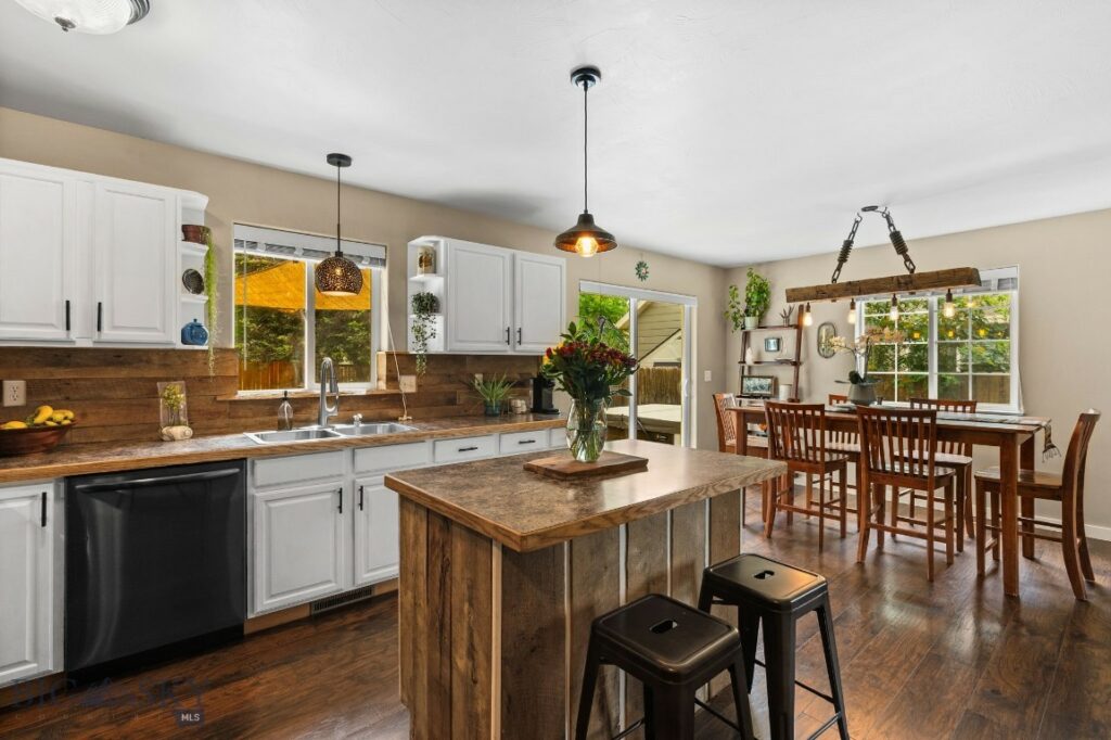 66 Aspenwood Drive, Bozeman MT 59718