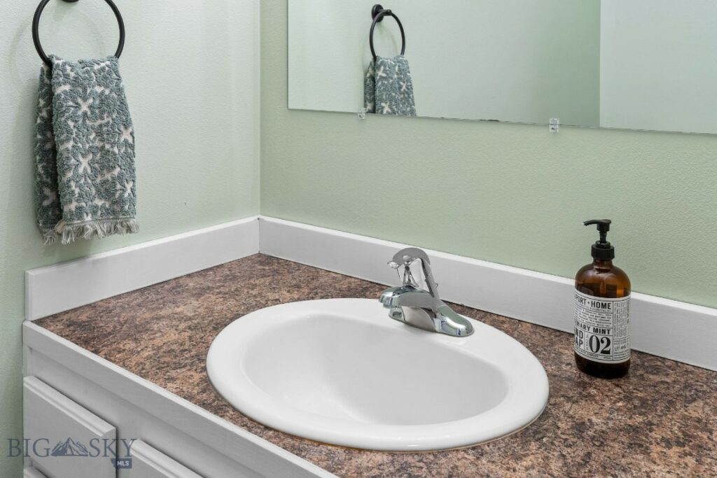 66 Aspenwood Drive, Bozeman MT 59718