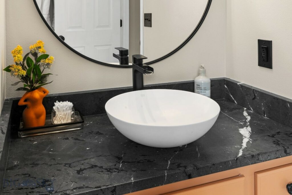 66 Aspenwood Drive, Bozeman MT 59718