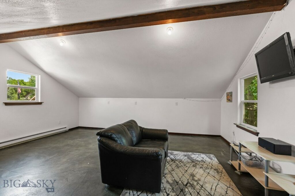 66 Aspenwood Drive, Bozeman MT 59718