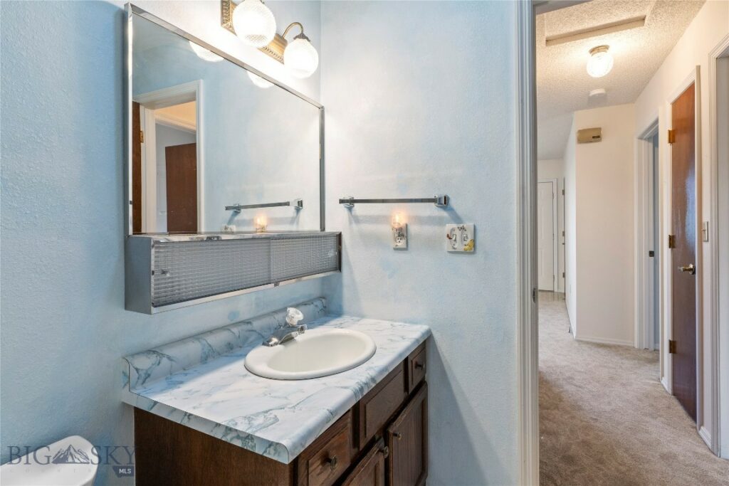 1120 W Babcock Street, Bozeman MT 59715