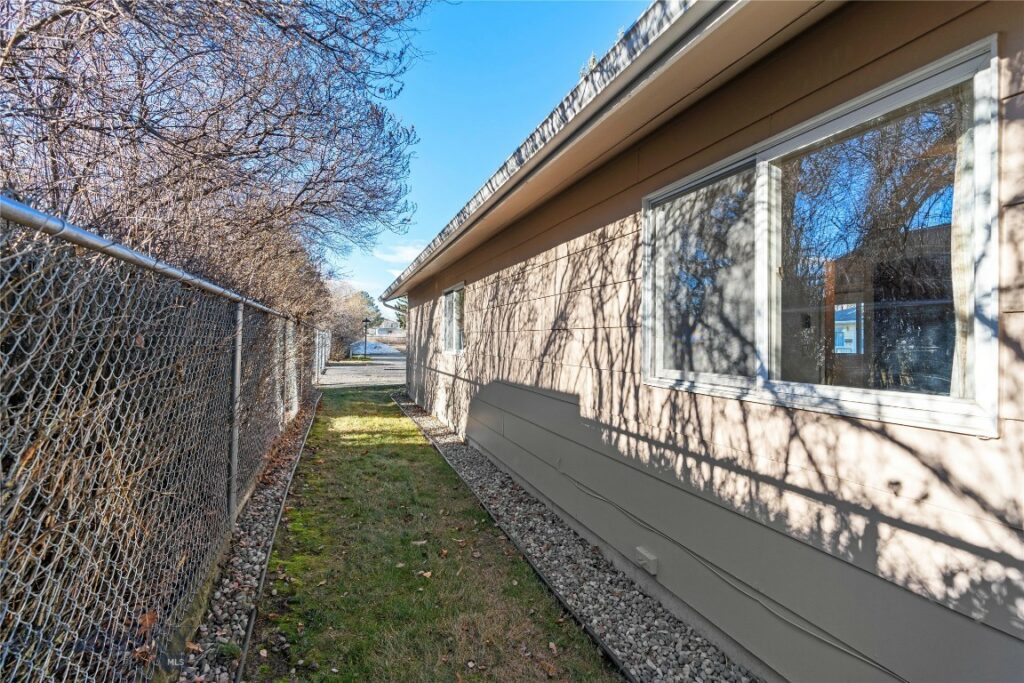 1120 W Babcock Street, Bozeman MT 59715