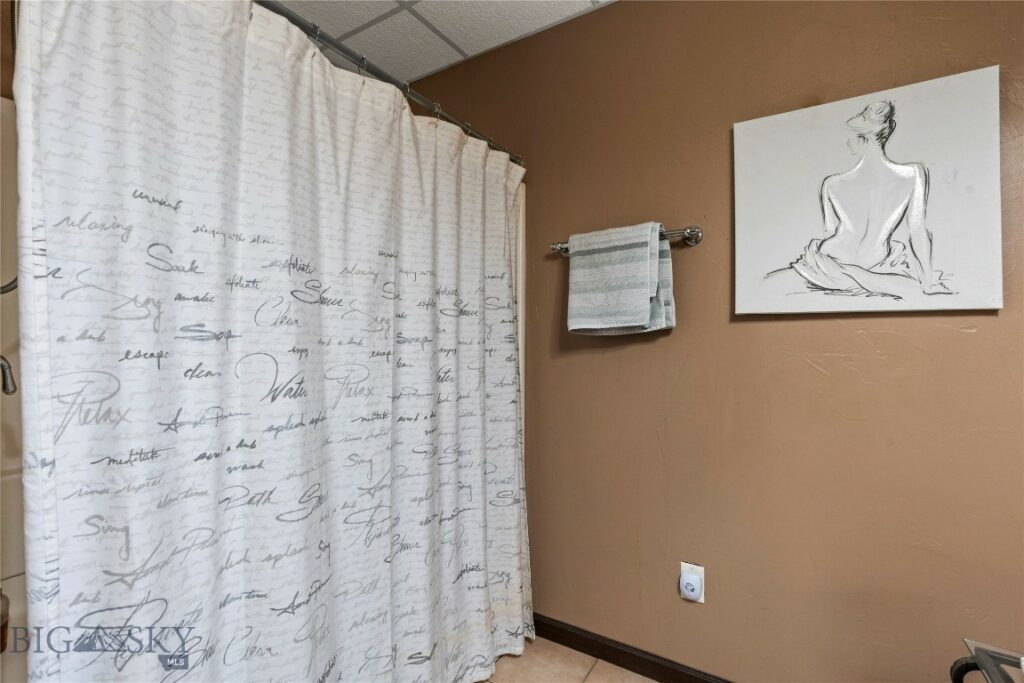 201 E Magnolia Drive, Belgrade MT 59714