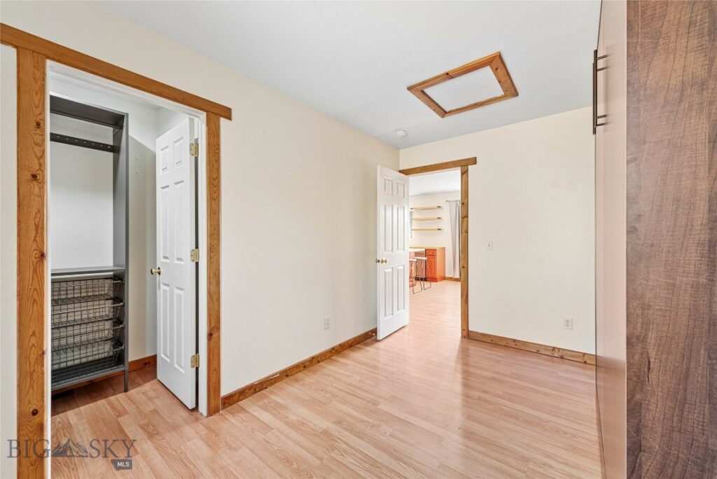 141 Gravel Hollow Drive, Bozeman MT 59718