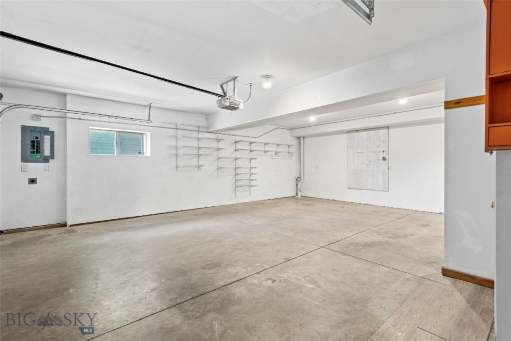 141 Gravel Hollow Drive, Bozeman MT 59718