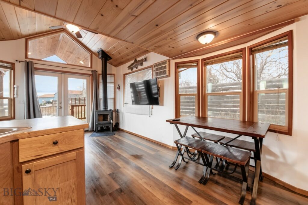 27 Progressive Drive, Belgrade MT 59714