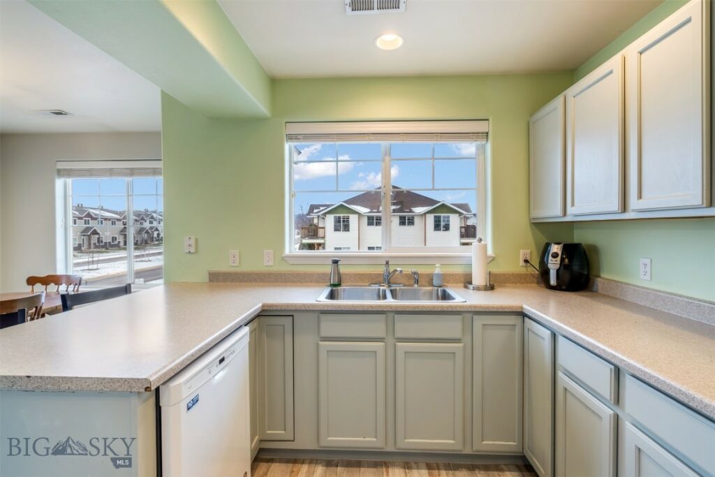 1112 Longbow Lane, Bozeman MT 59718