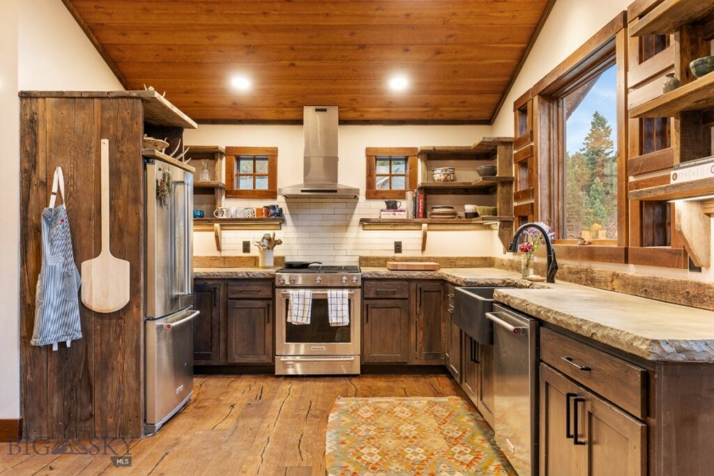 490 Sundown Road, Bozeman MT 59715