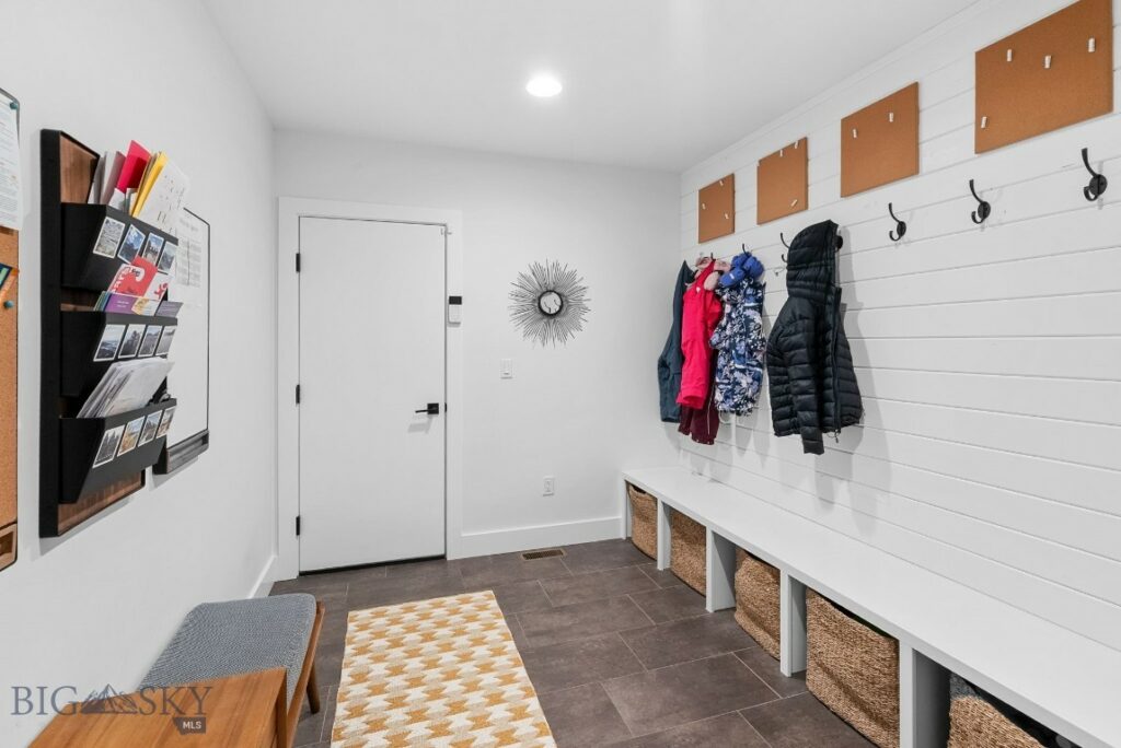 978 Auger Lane, Bozeman MT 59718