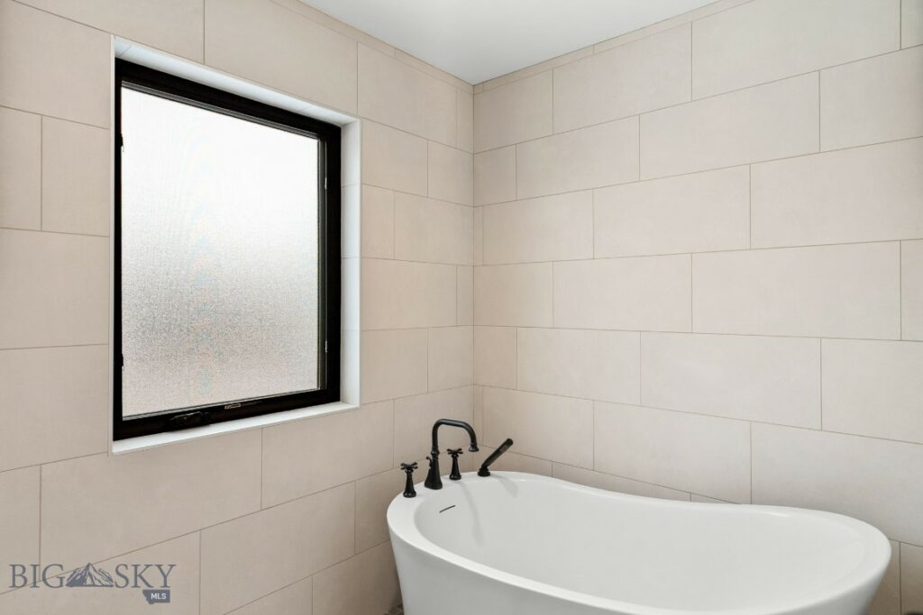 978 Auger Lane, Bozeman MT 59718