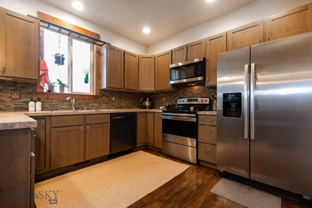 1005 Las Campanas, Belgrade MT 59714