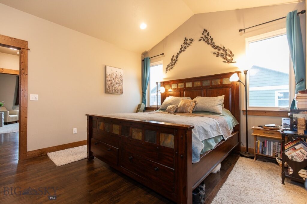 1005 Las Campanas, Belgrade MT 59714