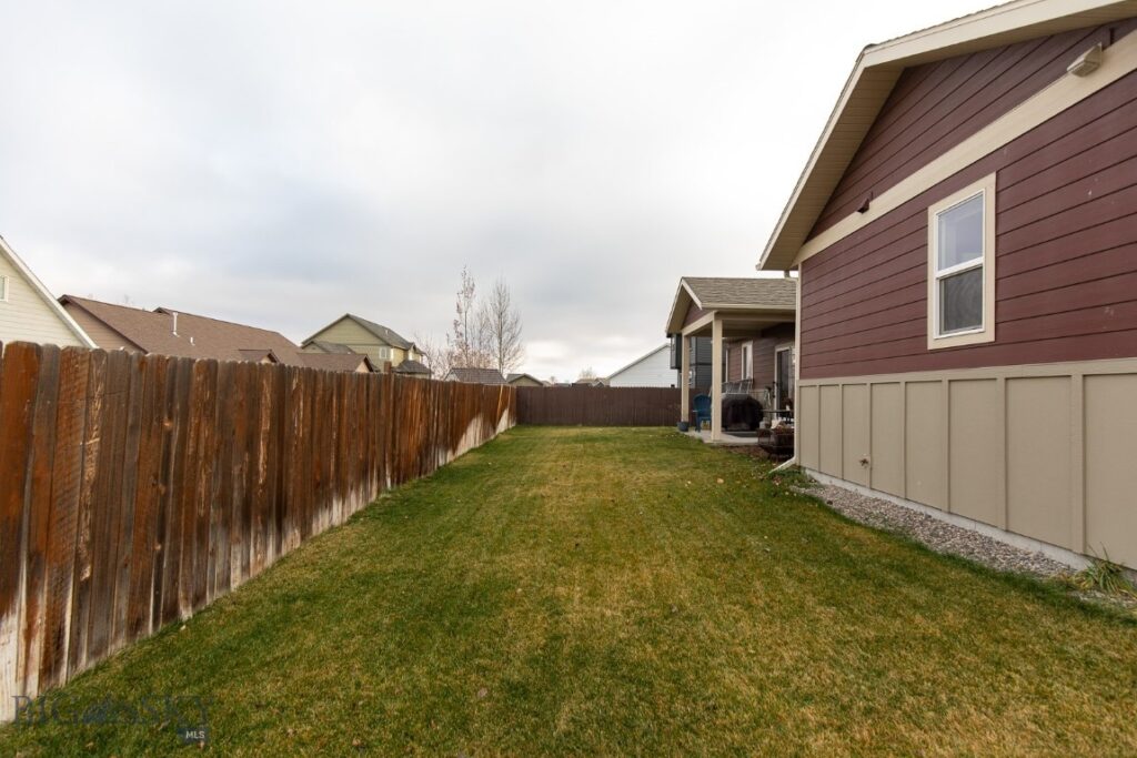 1005 Las Campanas, Belgrade MT 59714