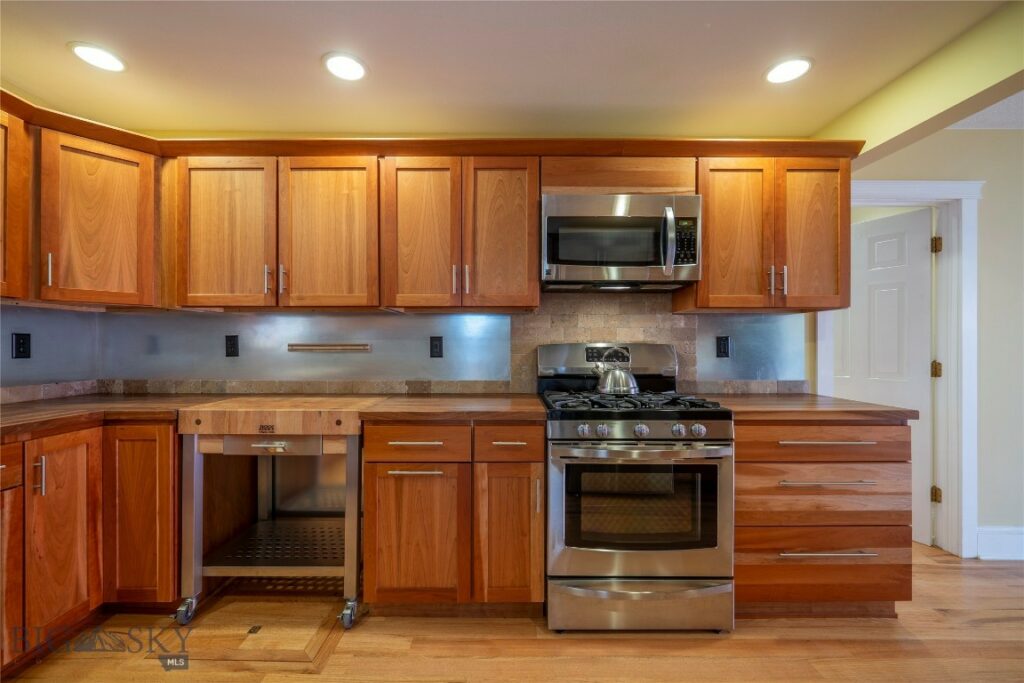 313 S 6th Street, Livingston MT 59047