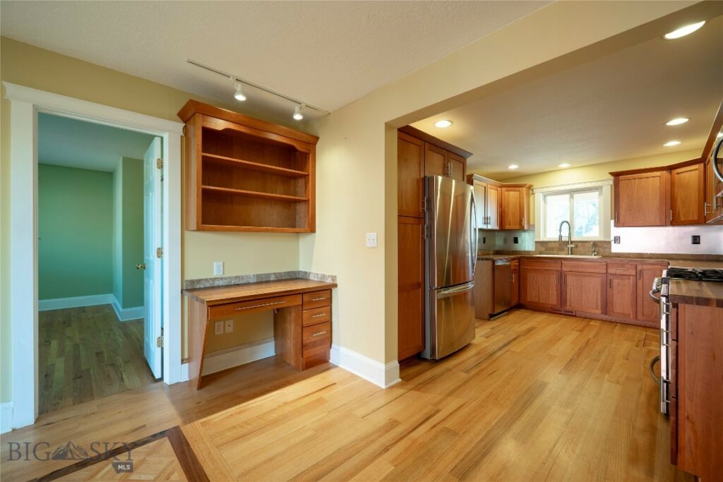 313 S 6th Street, Livingston MT 59047