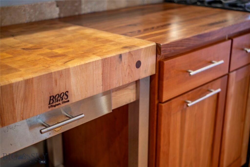 313 S 6th Street, Livingston MT 59047