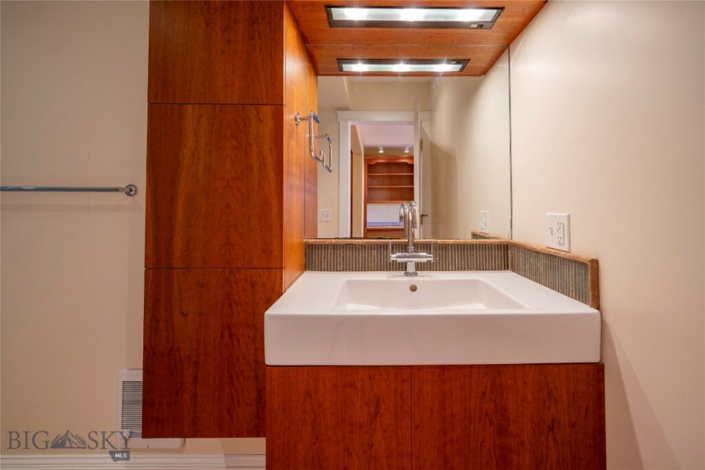 313 S 6th Street, Livingston MT 59047