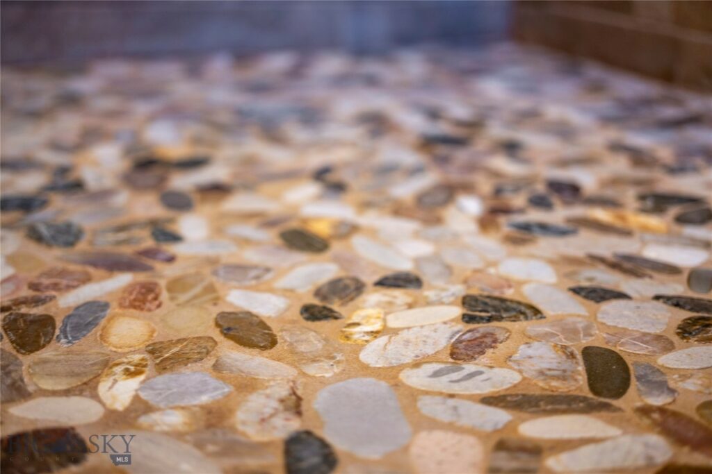 313 S 6th Street, Livingston MT 59047