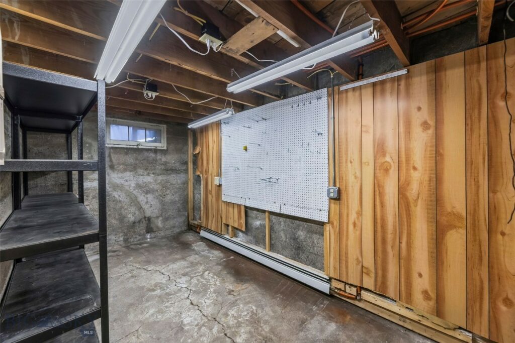 405 N C Street, Livingston MT 59047