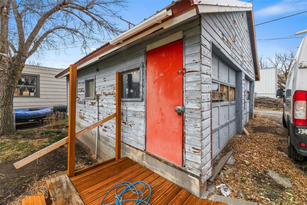 217 E Chinook Street, Livingston MT 59047