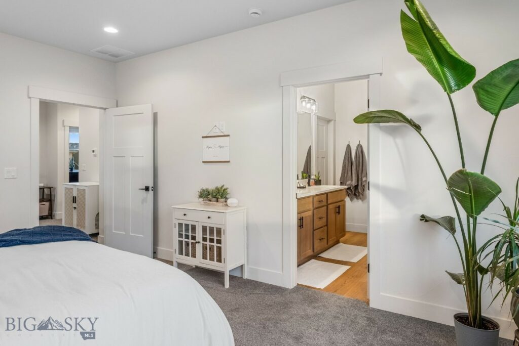 1516 Deadwood Loop, Belgrade MT 59714