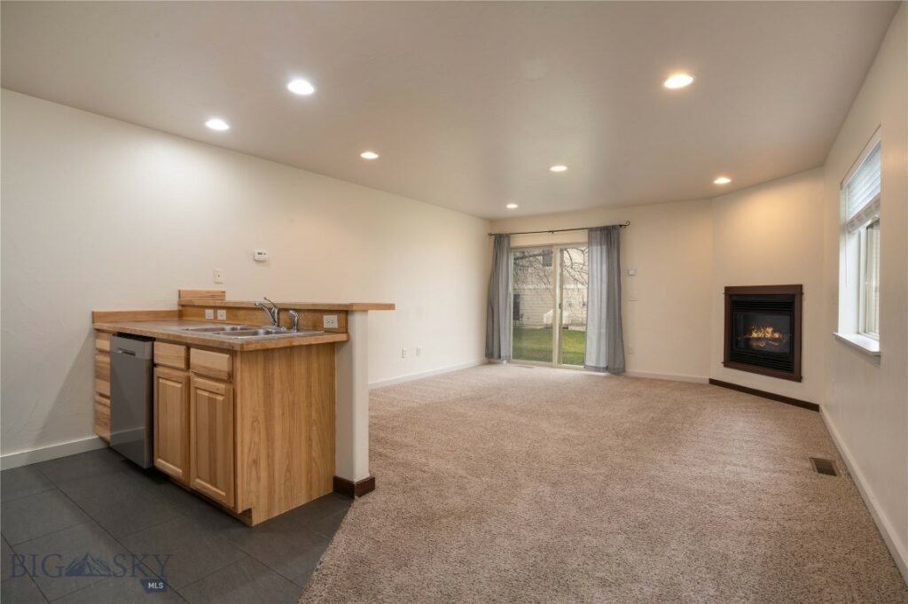 935 Forestglen Drive, Bozeman MT 59718