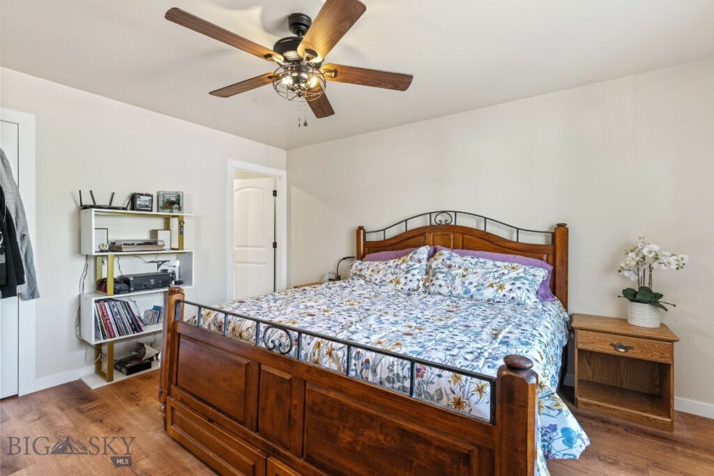 250 Jackson Lane, Belgrade MT 59714