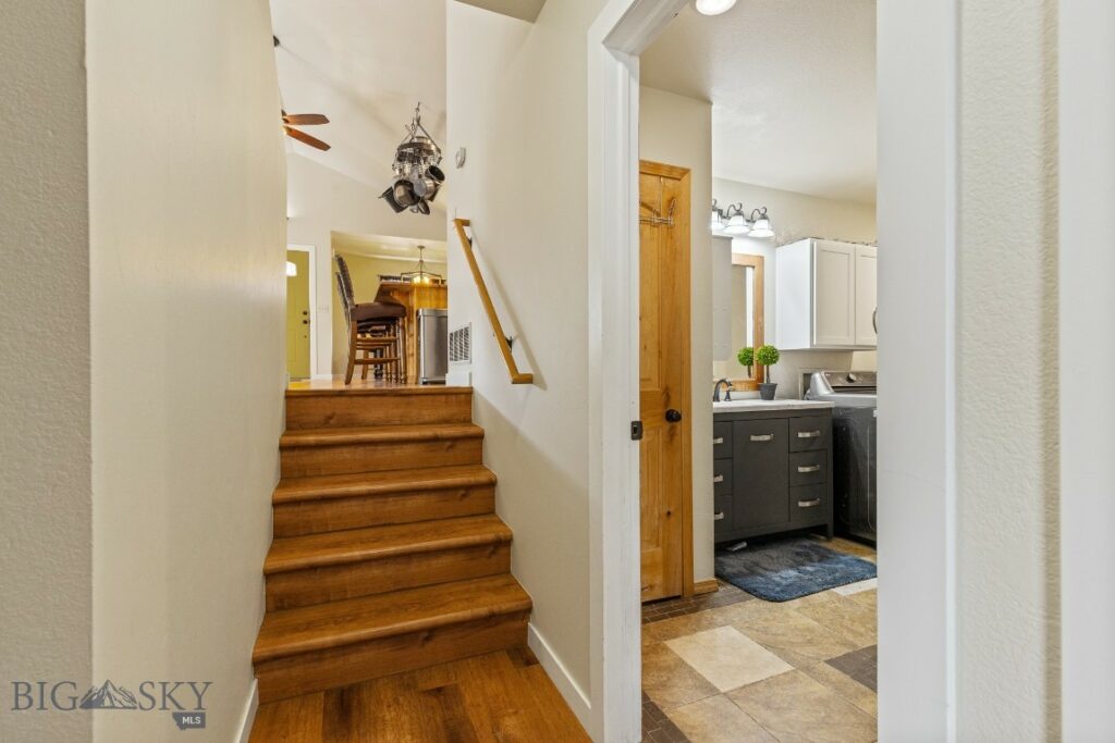 250 Jackson Lane, Belgrade MT 59714