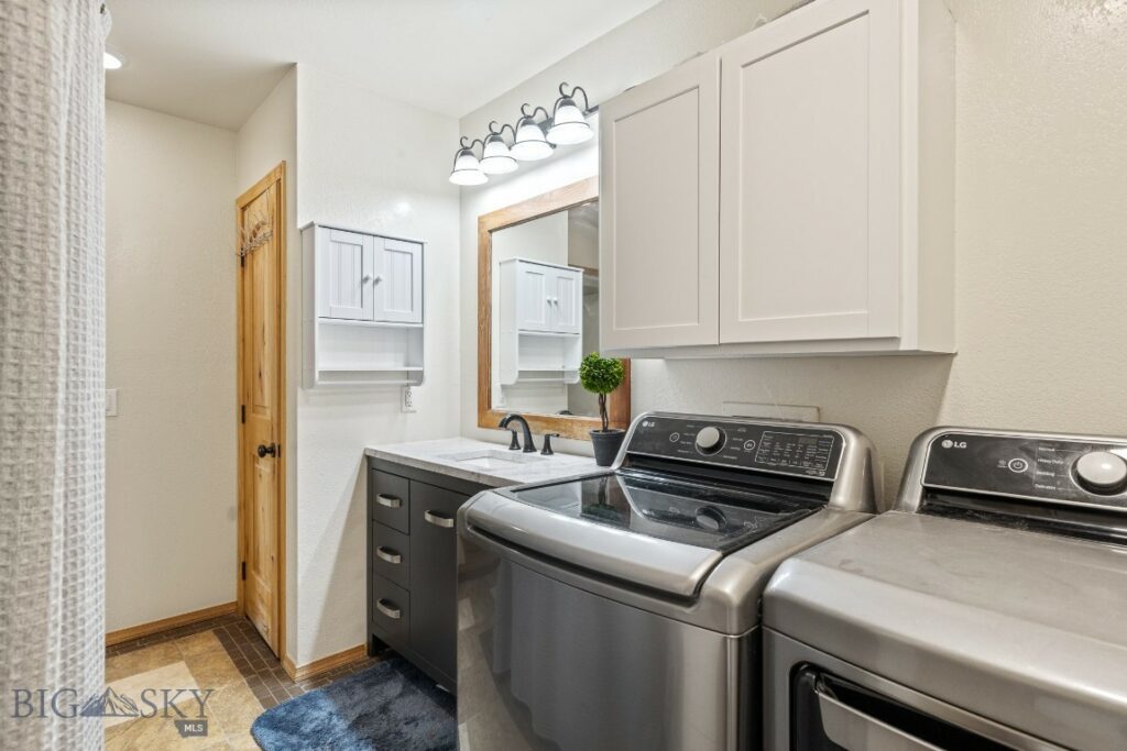 250 Jackson Lane, Belgrade MT 59714