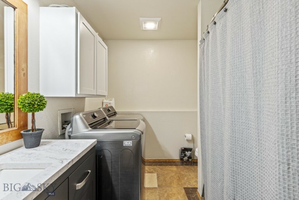 250 Jackson Lane, Belgrade MT 59714