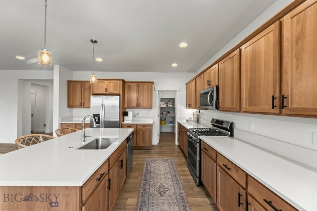 1505 Deadwood Loop, Belgrade MT 59714