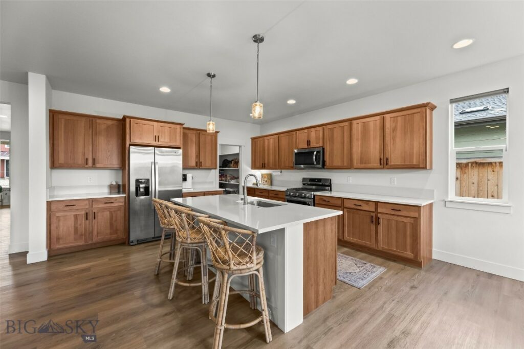 1505 Deadwood Loop, Belgrade MT 59714