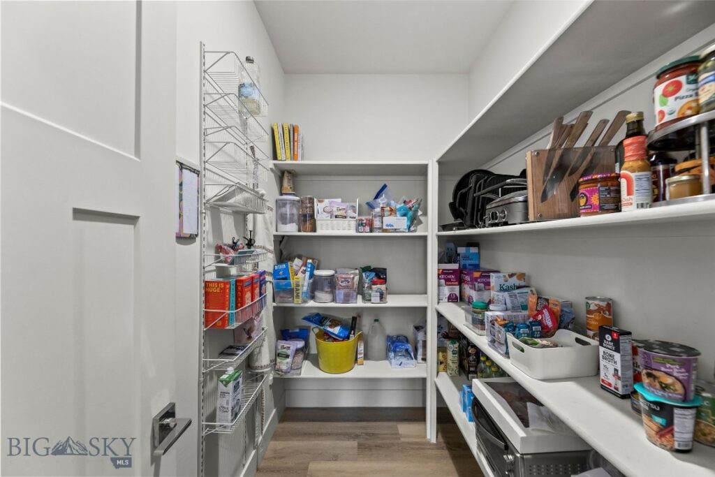 1505 Deadwood Loop, Belgrade MT 59714