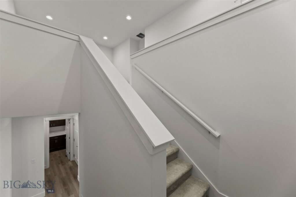 1505 Deadwood Loop, Belgrade MT 59714