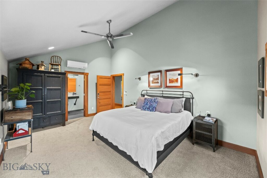 105 S 5th Street, Livingston MT 59047