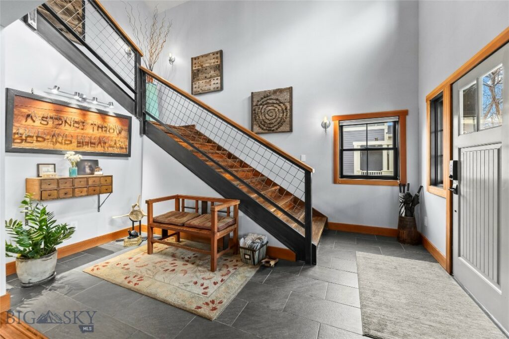 105 S 5th Street, Livingston MT 59047