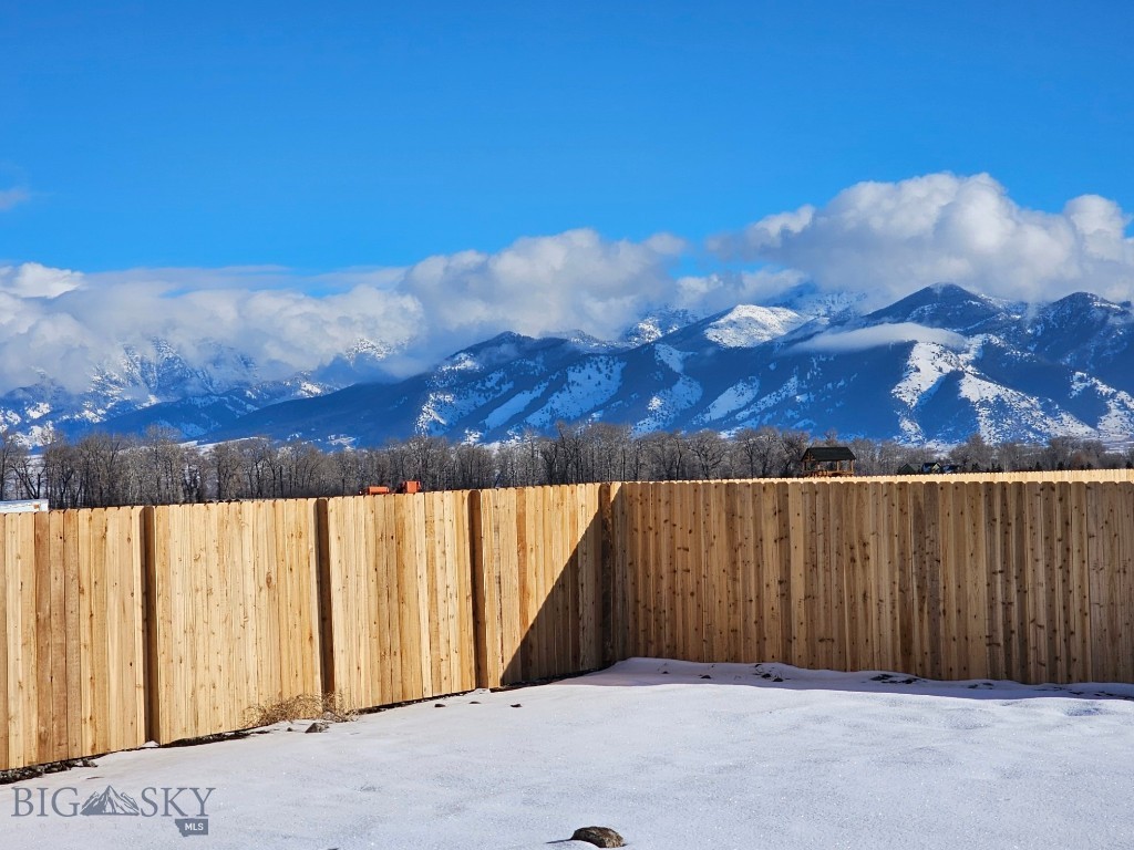 2215 Oriole Drive, Belgrade MT 59714